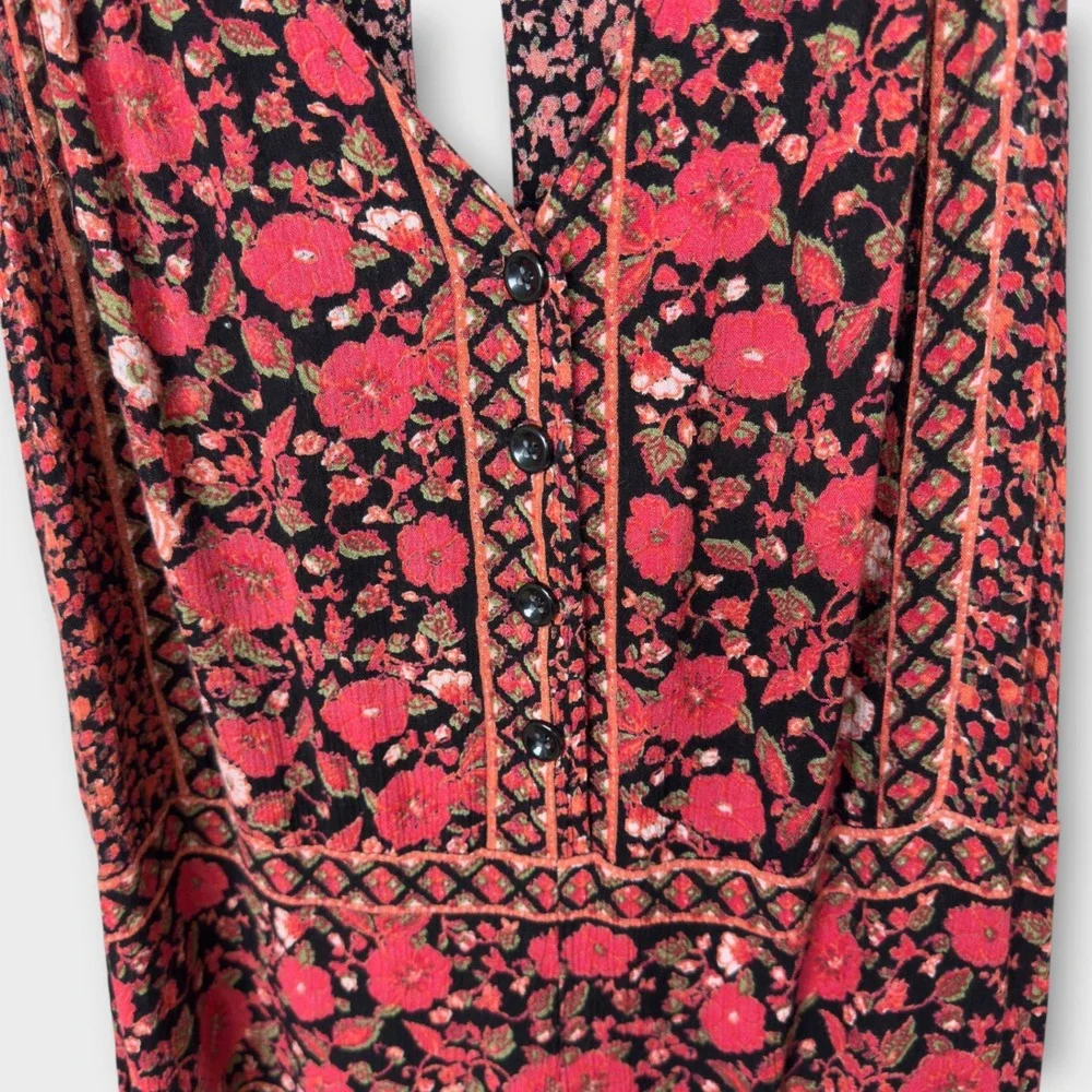Free People Jumpsuit XS Red Black Floral‎ Wide Leg Cropped Keyhole Back Boho